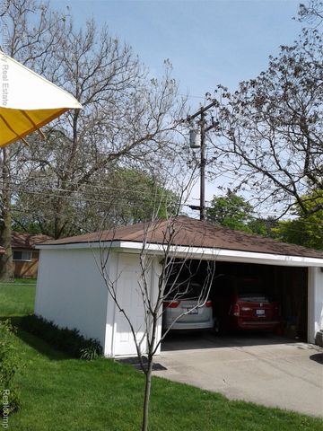 14448 Garden Street, Livonia, MI 48154