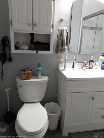 14448 Garden Street, Livonia, MI 48154