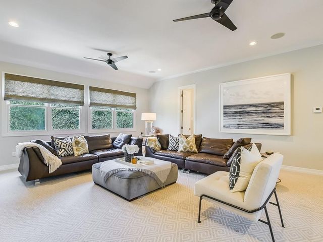 2007 Rue De St Tropez, Austin, TX 78746
