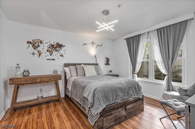 172 Potomac Dr, Bernards Twp., NJ 07920