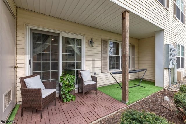 172 Potomac Dr, Bernards Twp., NJ 07920