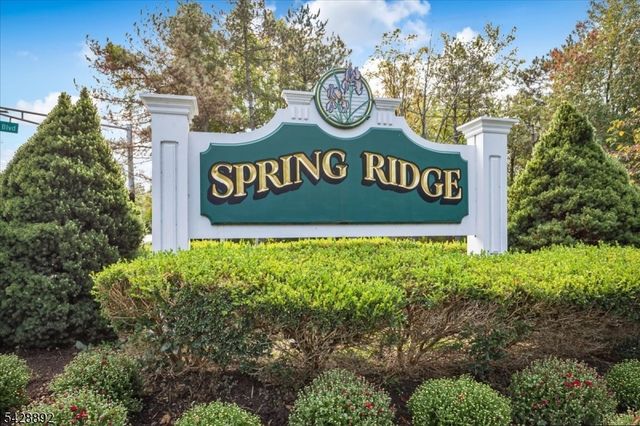 172 Potomac Dr, Bernards Twp., NJ 07920