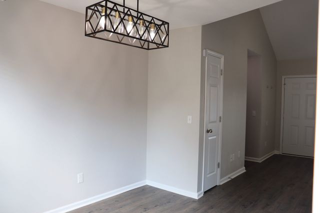 414 Kelly Ln, Clarksville, TN 37040