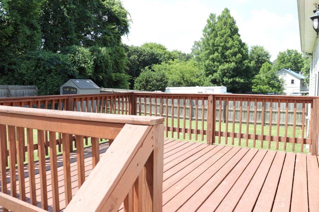 414 Kelly Ln, Clarksville, TN 37040