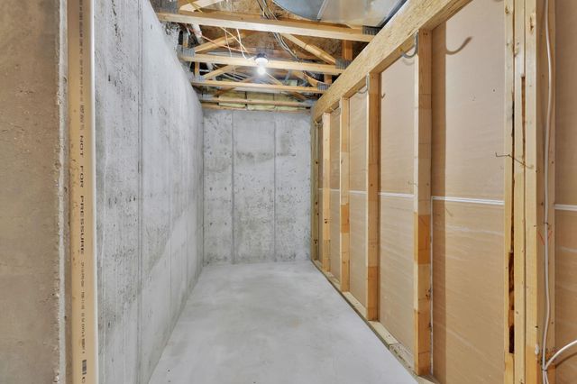 909 N Maize Rd Unit 103, Wichita, KS 67212