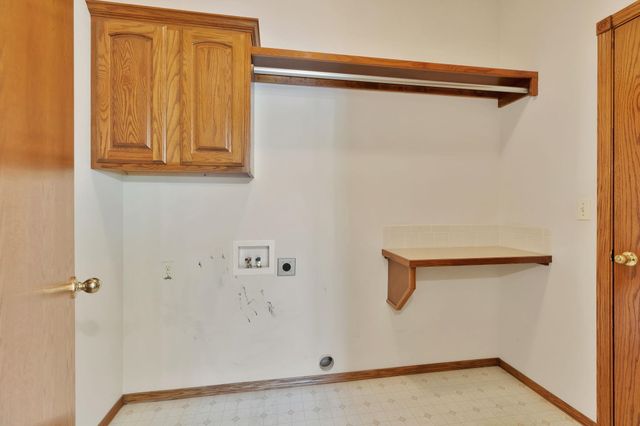 909 N Maize Rd Unit 103, Wichita, KS 67212