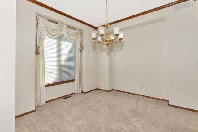 909 N Maize Rd Unit 103, Wichita, KS 67212