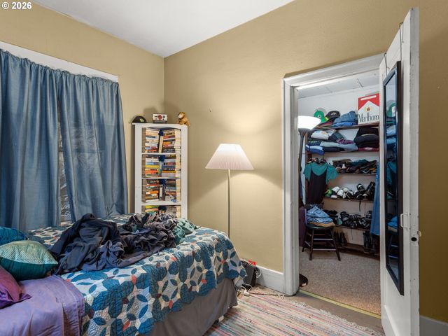 32510 E BELL Rd, Corbett, OR 97019