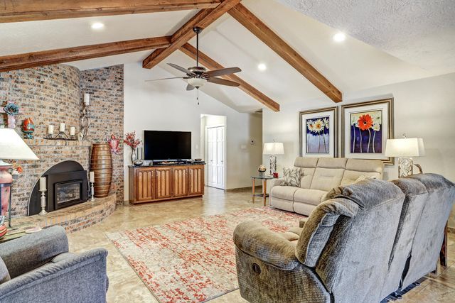 1541 Catron Avenue SE, Albuquerque, NM 87123