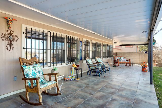 1541 Catron Avenue SE, Albuquerque, NM 87123