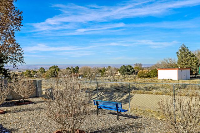 1541 Catron Avenue SE, Albuquerque, NM 87123