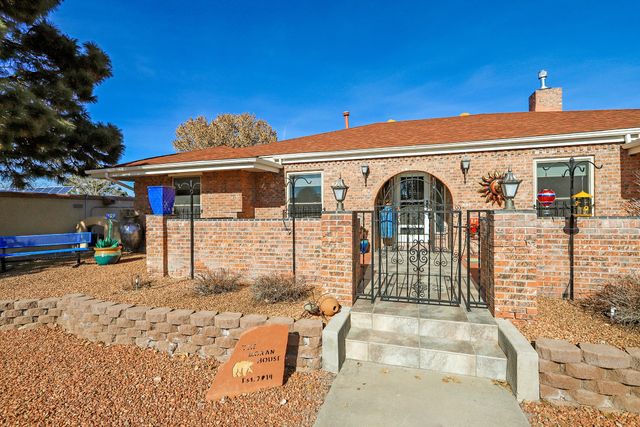 1541 Catron Avenue SE, Albuquerque, NM 87123