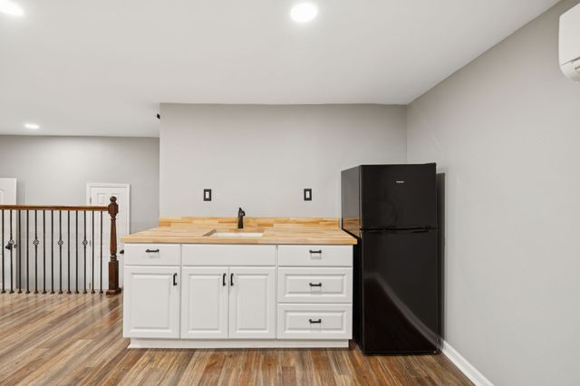 1102 Smokewood Way, Nashville, TN 37221