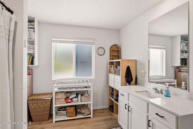 1553 N Luna ST, Post Falls, ID 83854