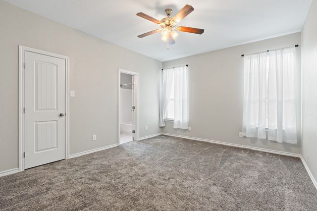 305 S 1st Street, Grandview, TX 76050
