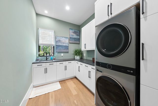 1329 Montvale Ridge Drive, Cary, NC 27519
