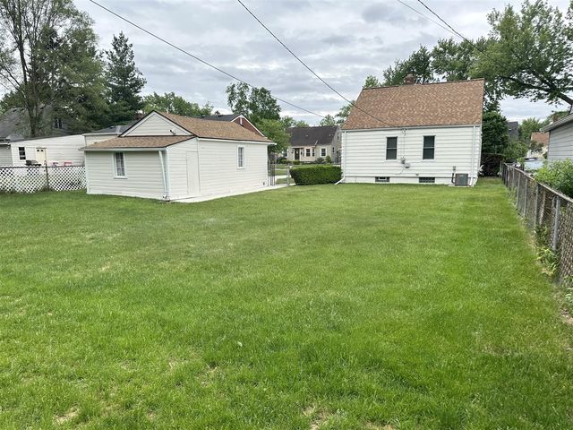 2360 Harvard Road, Berkley, MI 48072