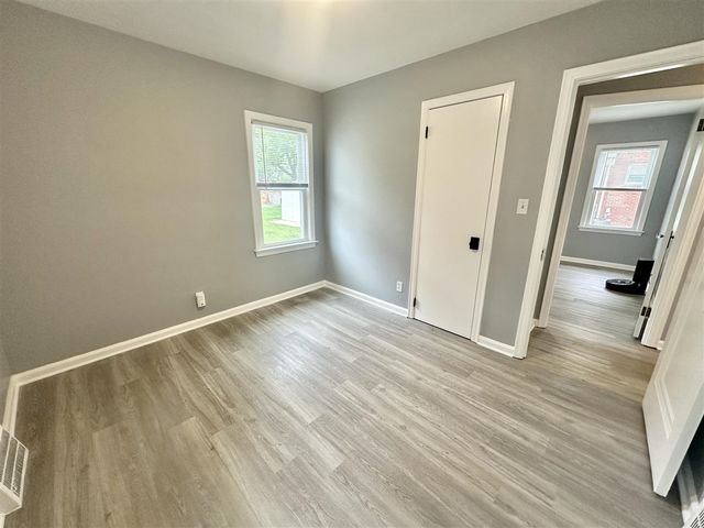 2360 Harvard Road, Berkley, MI 48072