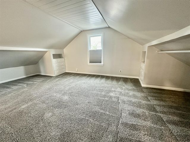 2360 Harvard Road, Berkley, MI 48072