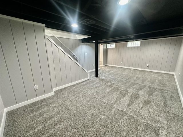 2360 Harvard Road, Berkley, MI 48072