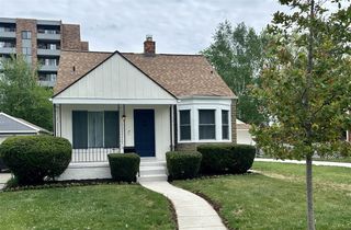 2360 Harvard Road, Berkley, MI 48072