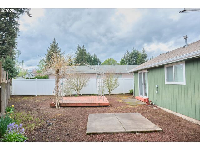 1202 LEO St, Keizer, OR 97303