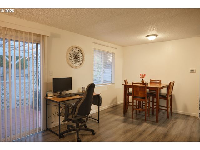 1202 LEO St, Keizer, OR 97303