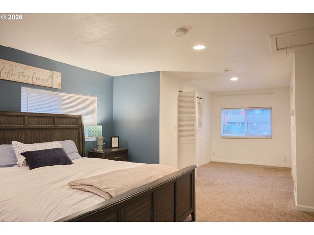 1202 LEO St, Keizer, OR 97303