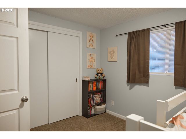 1202 LEO St, Keizer, OR 97303