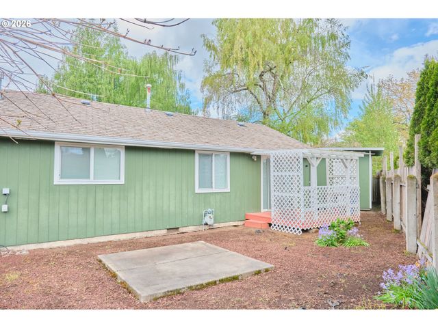 1202 LEO St, Keizer, OR 97303