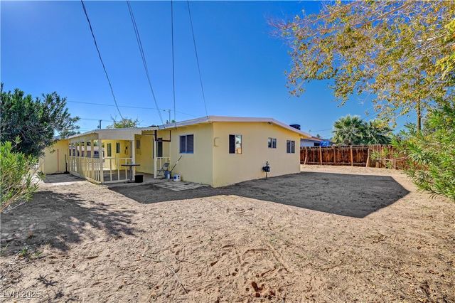 2421 Howard Drive, Las Vegas, NV 89104