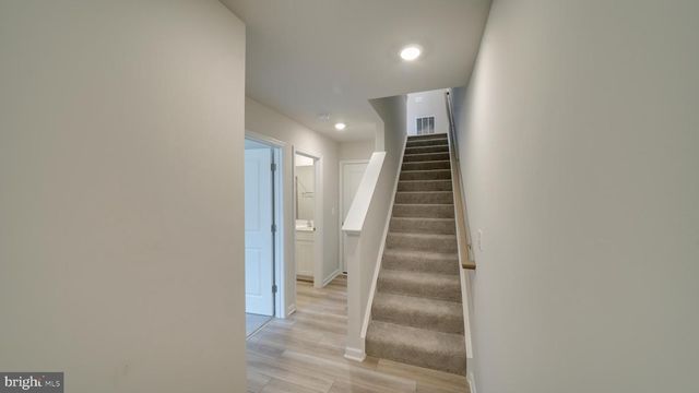 298 WATERCOURSE DR, Ranson, WV 25438