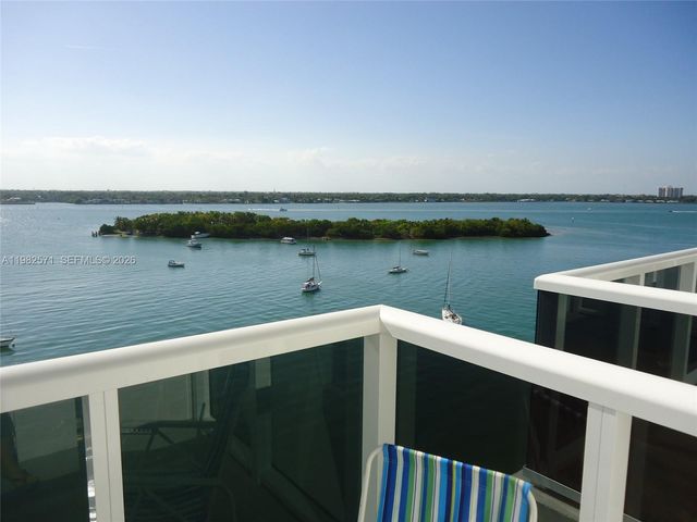 7928 West Dr PH9, North Bay Village, FL 33141