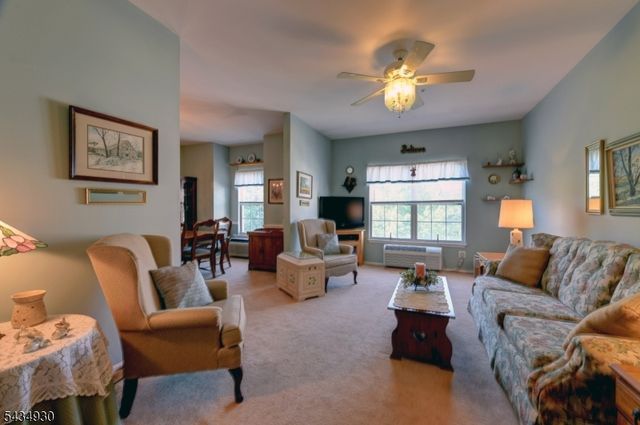 2312 Richmond Rd 312, West Milford Twp., NJ 07480