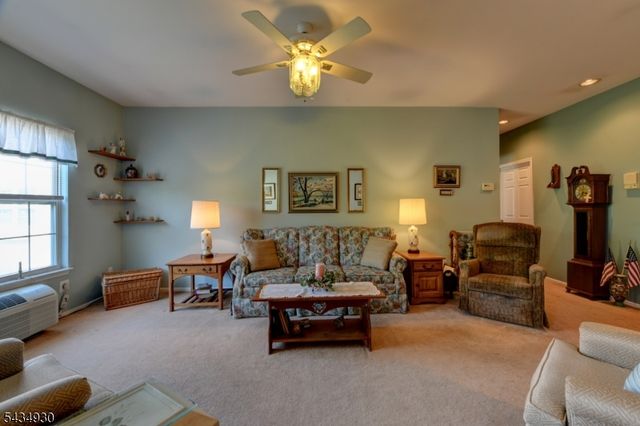 2312 Richmond Rd 312, West Milford Twp., NJ 07480