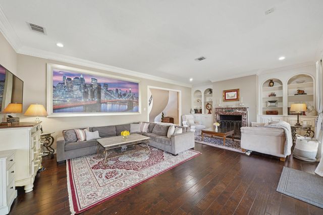 11754 Riverview Drive, Houston, TX 77077