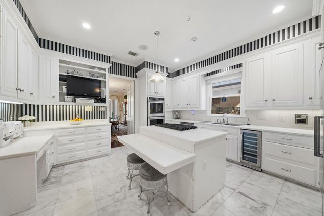 11754 Riverview Drive, Houston, TX 77077