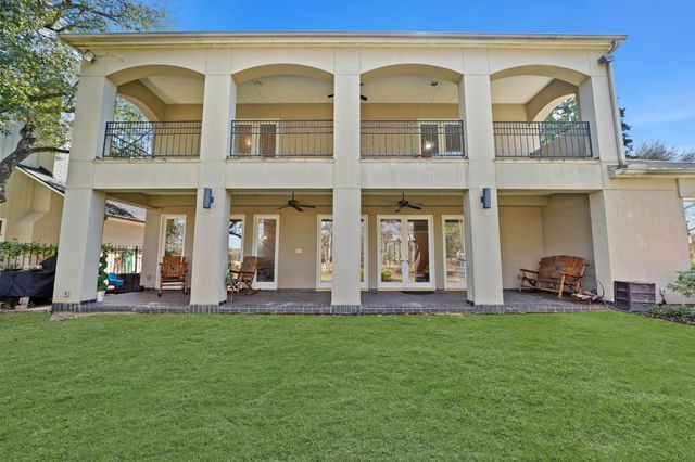 11754 Riverview Drive, Houston, TX 77077