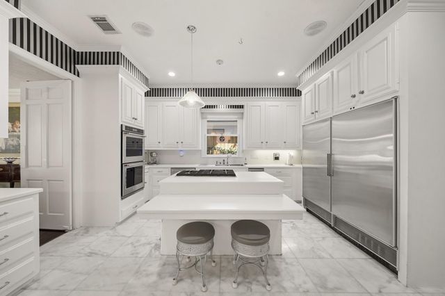 11754 Riverview Drive, Houston, TX 77077