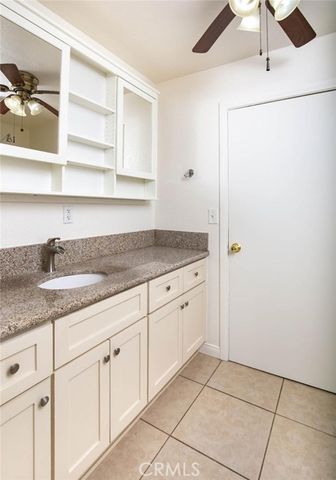 13100 Foothill, Sylmar (los Angeles), CA 91342