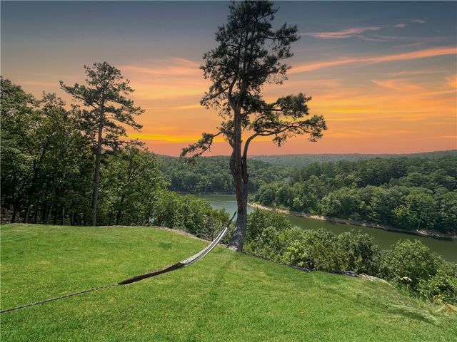 170 Lynn Creek Drive, Fairfield Bay, AR 72088