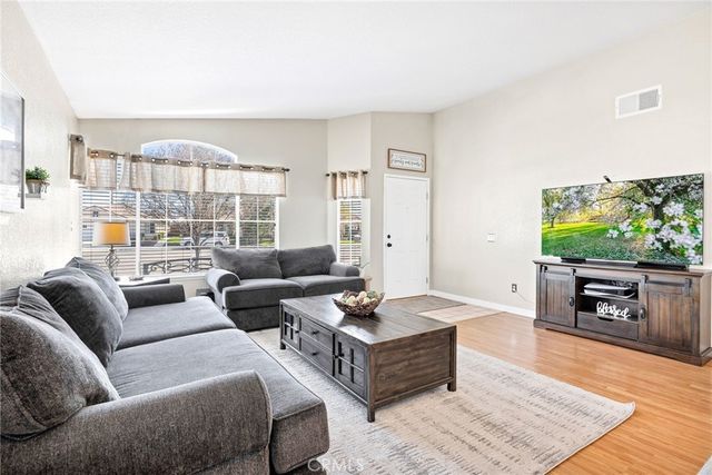 3147 Wimbledon, Hemet, CA 92545