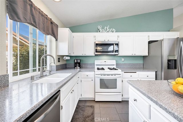 3147 Wimbledon, Hemet, CA 92545