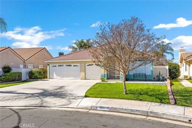 3147 Wimbledon, Hemet, CA 92545