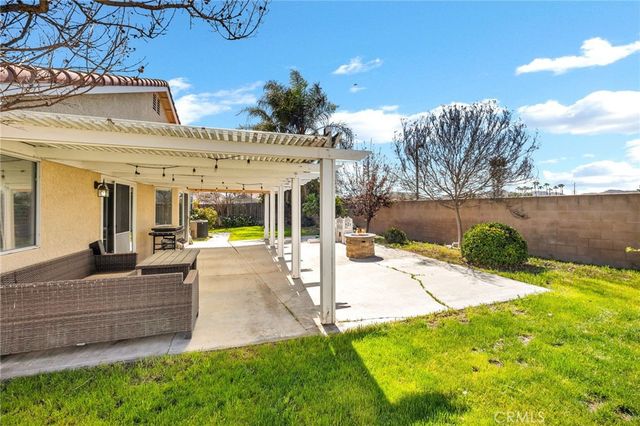 3147 Wimbledon, Hemet, CA 92545