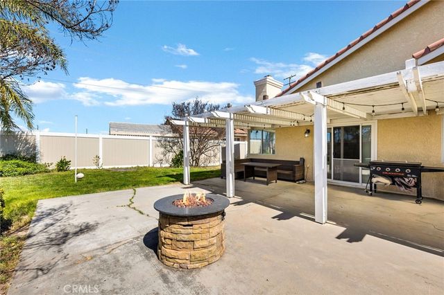 3147 Wimbledon, Hemet, CA 92545