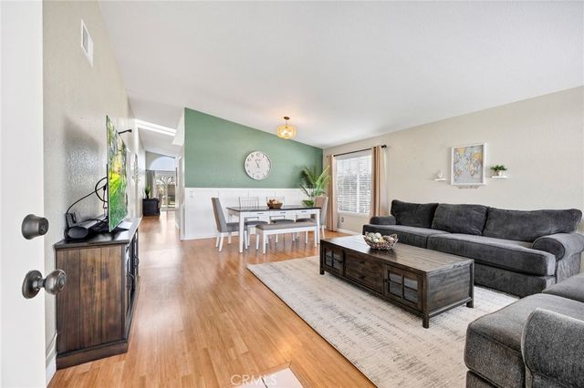 3147 Wimbledon, Hemet, CA 92545