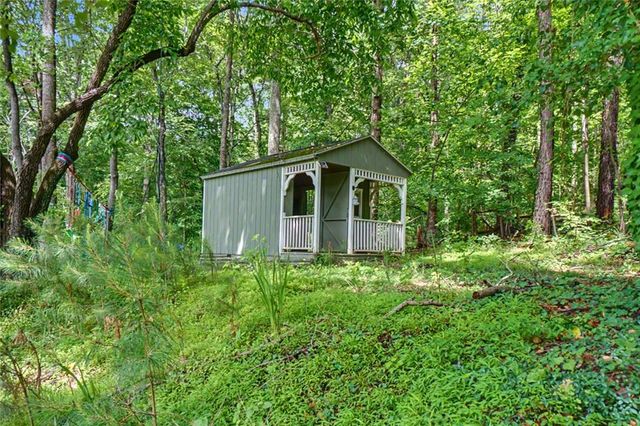 5196 Proctor Landing Road NW, Acworth, GA 30101