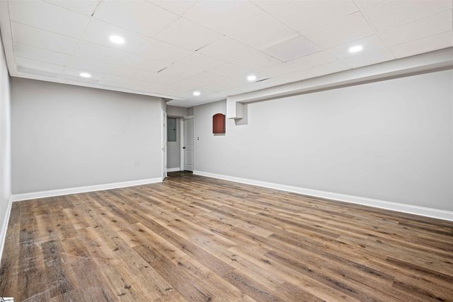 121 Ramsford Lane, Simpsonville, SC 29681