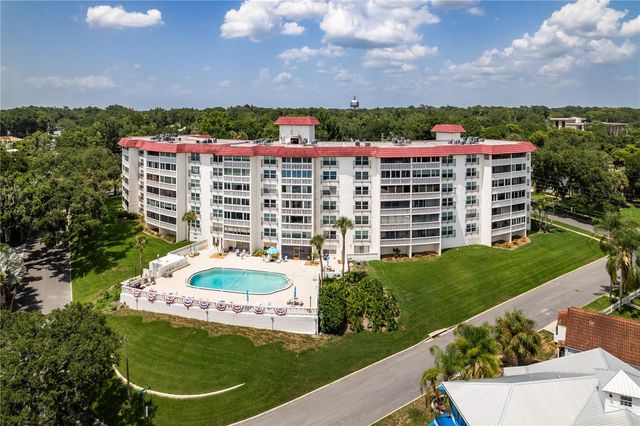 601 N MCDONALD STREET 310, Mount Dora, FL 32757